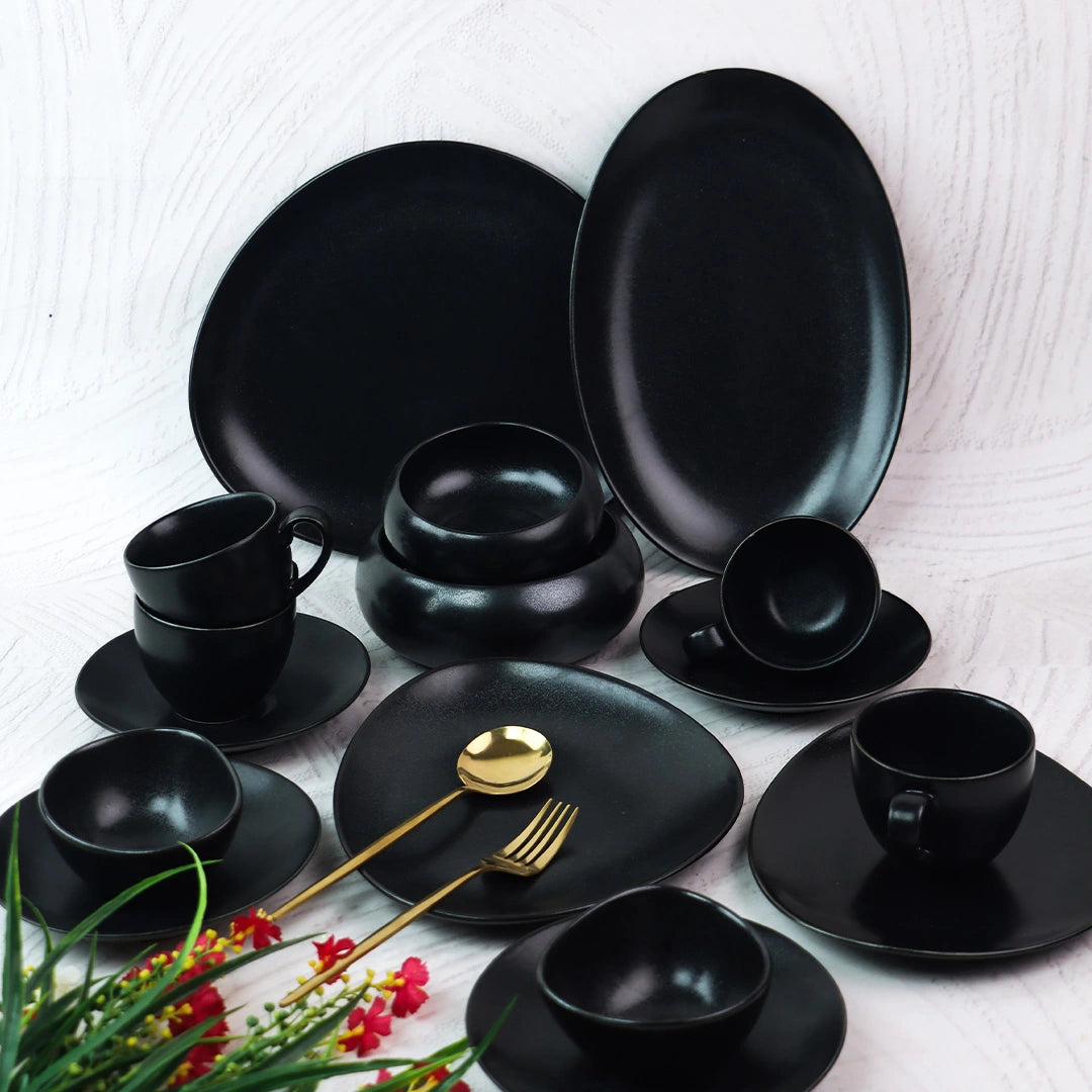 Exclusive Trigo Black 26 Pieces Dinner Set - Trigo Series