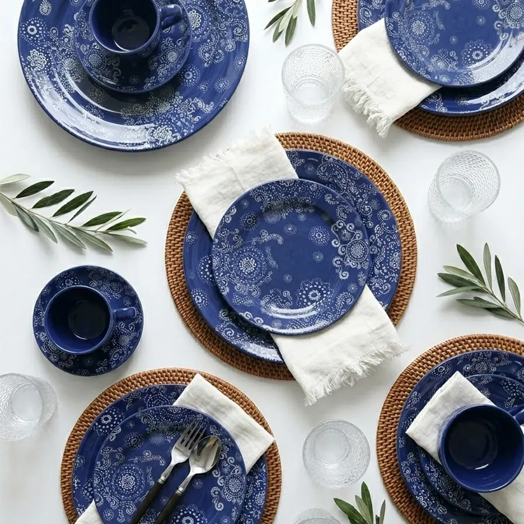 How to Set the Dinner Table?