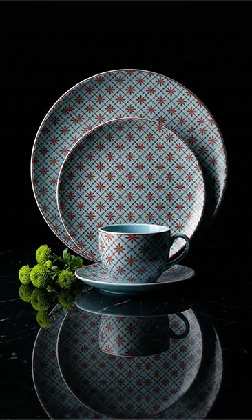Retro Dinner Set
