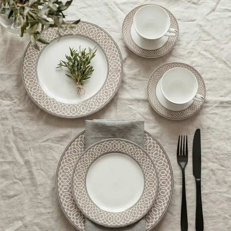 Chic Dinner Set