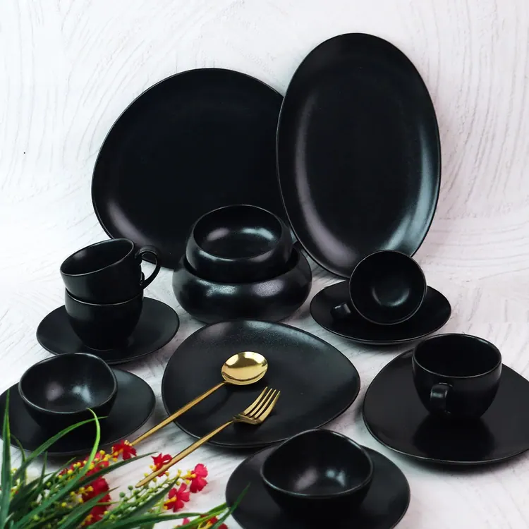 Exclusive Trigo Black 26 Pieces Dinner Set - Trigo Series