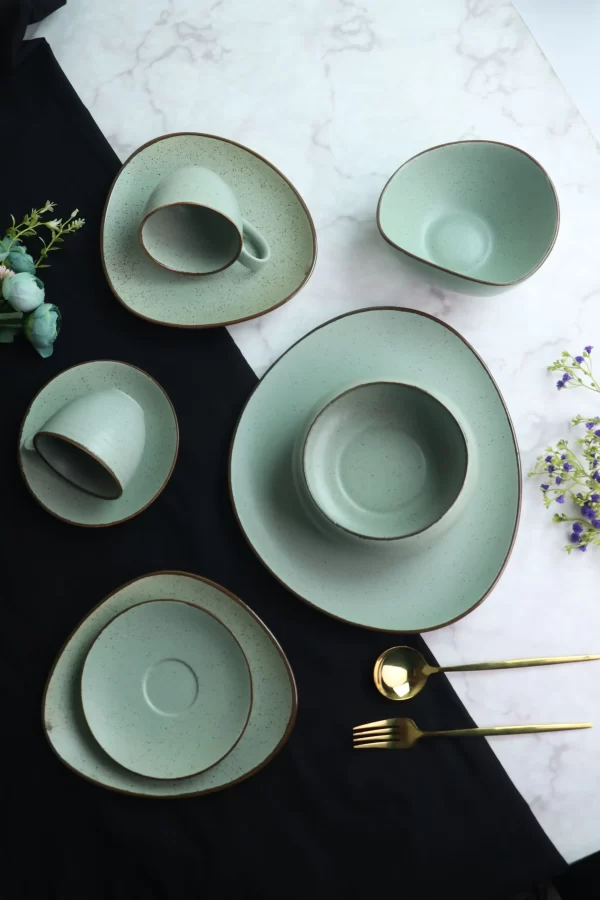 Exclusive Green Dinner Set- Trigo Series