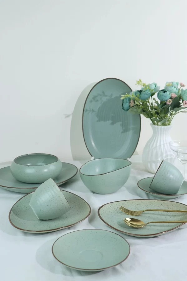 Exclusive Green Dinner Set- Trigo Series