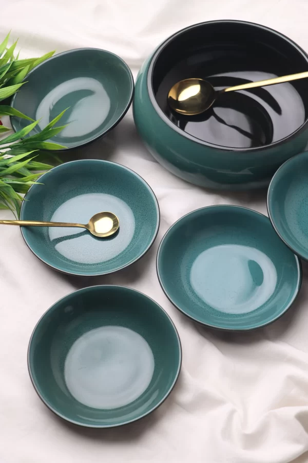 Elegant Green Dessert Bowl Set